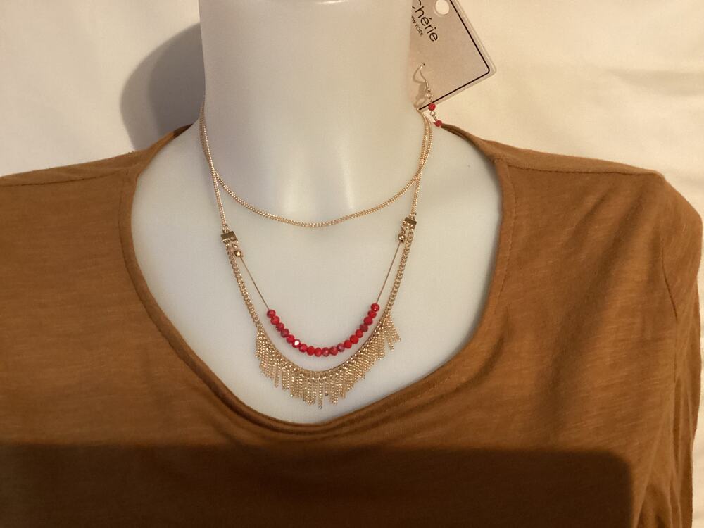 1800 NWT Cherie NY 20" 3 Row Red and Gold Necklace w/Matching Earrings